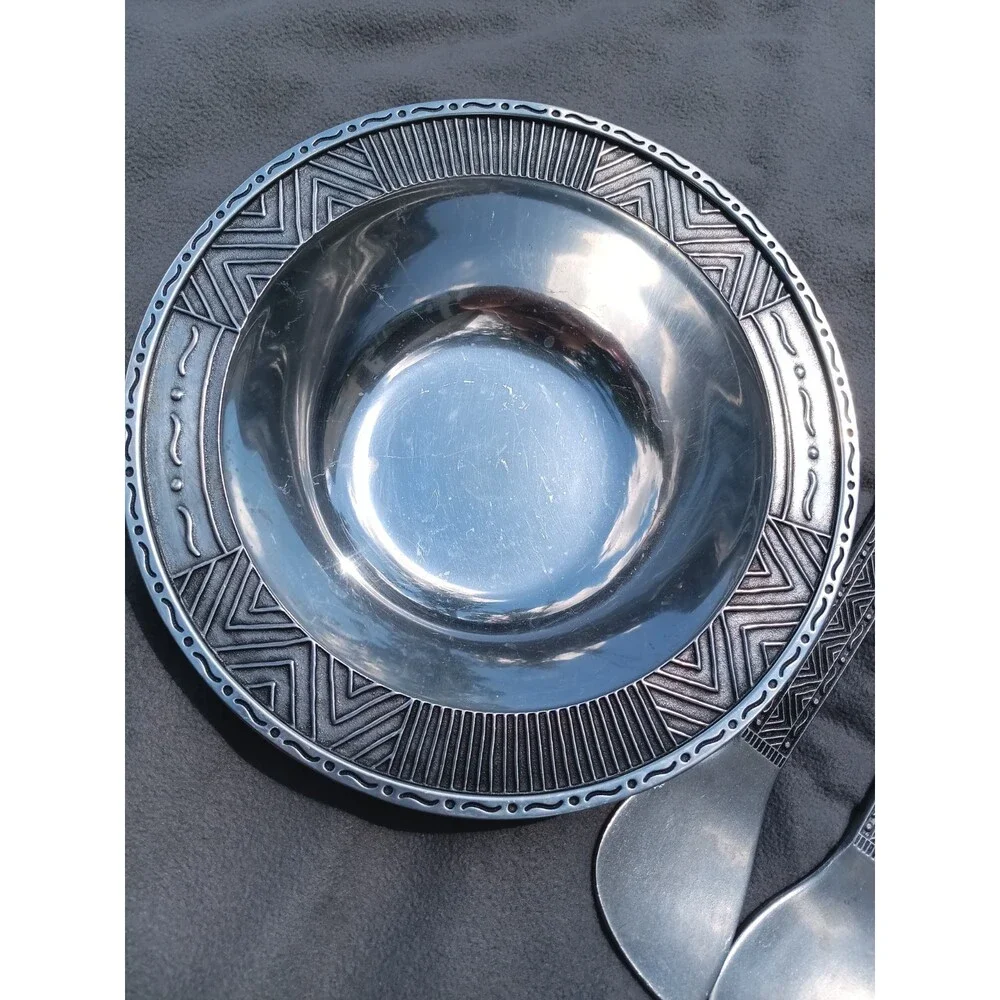 VINTAGE Wilton Armetale 2004 LARGE 14.75